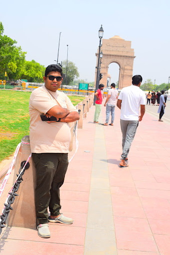munawar khan