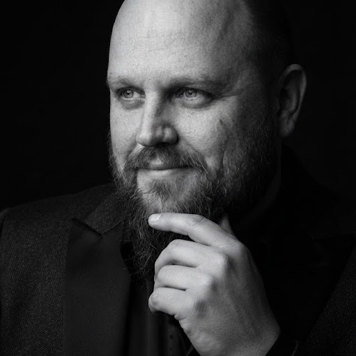 Dr Jay Chronister