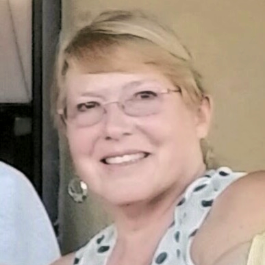 Stephanie S (Stephanie49017)