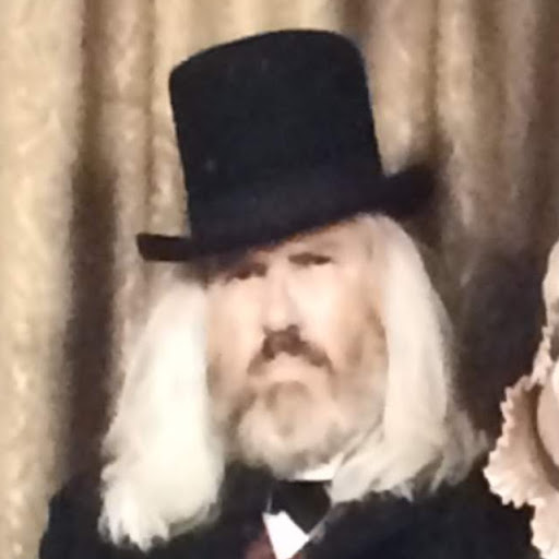 Derek ••••••