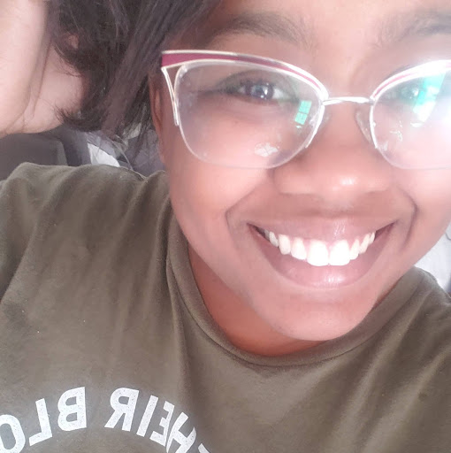 Shan-Dre'A Etter-Folk