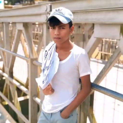 Younus Arakani 24