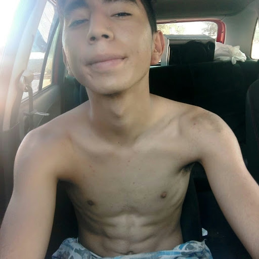 Ale De Gonzales's avatar