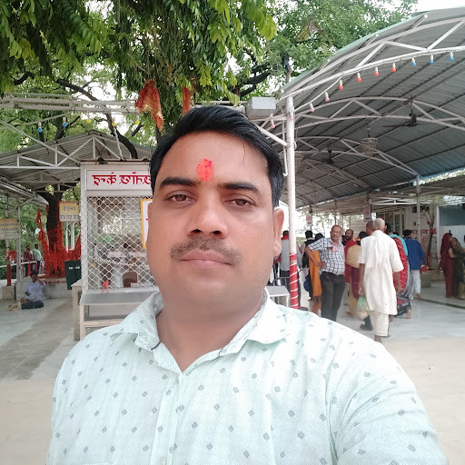 Shivlal Agrahari padari