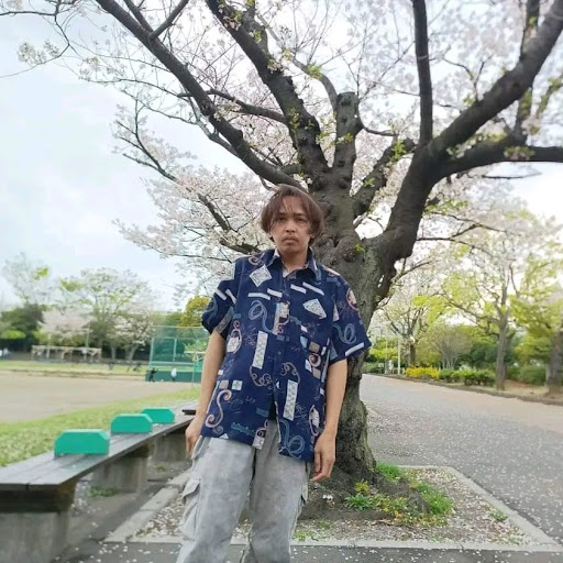 rizky apriansyah “村正宗”