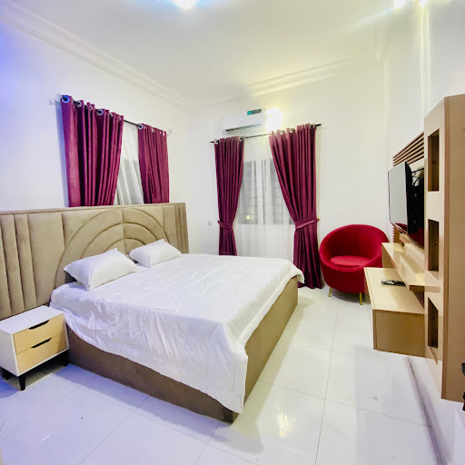 Julaz Apartment