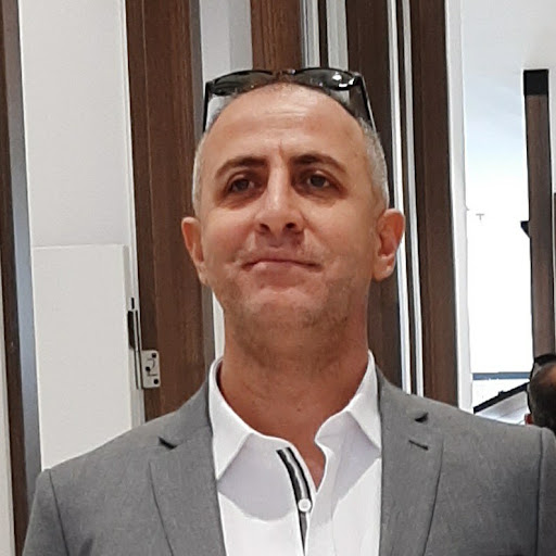 Emre korpe ingilizce