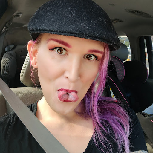 Toni “Batgirl” Gonder