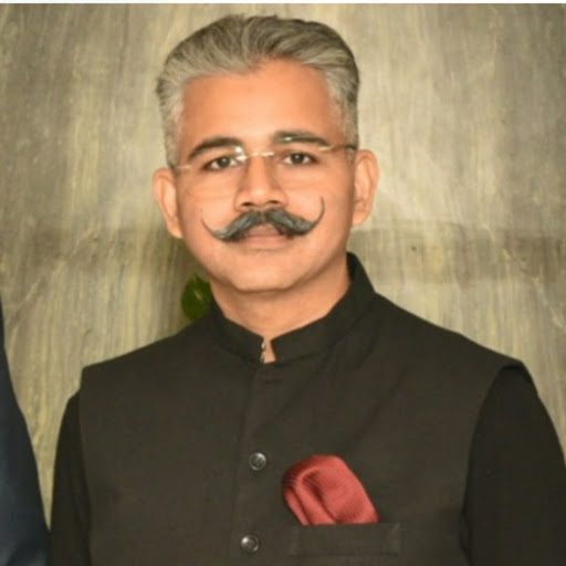 Dr Pratekk Chturvedi