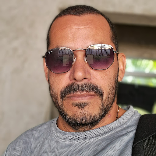 João Damásio Barbosa Almeida (Johnny)