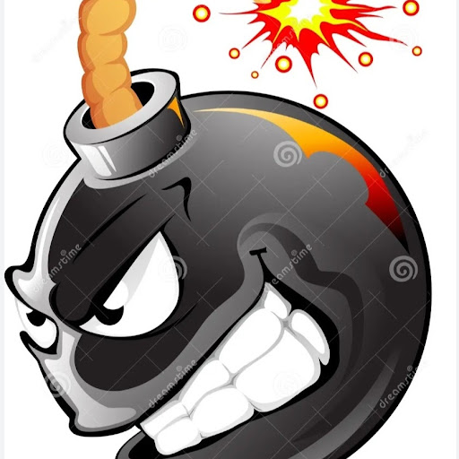 Moses Santiago (MoBombs)