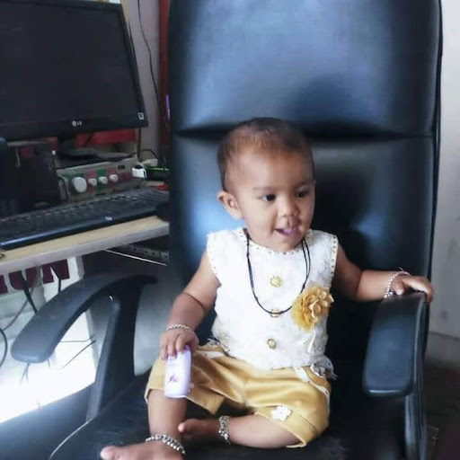 SEEMA CHARPOTA