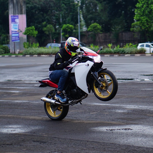 Andy Purnama