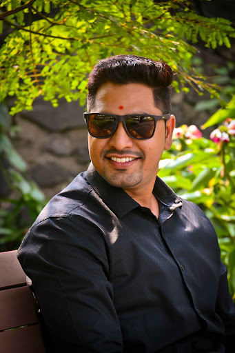 Mahesh Giri