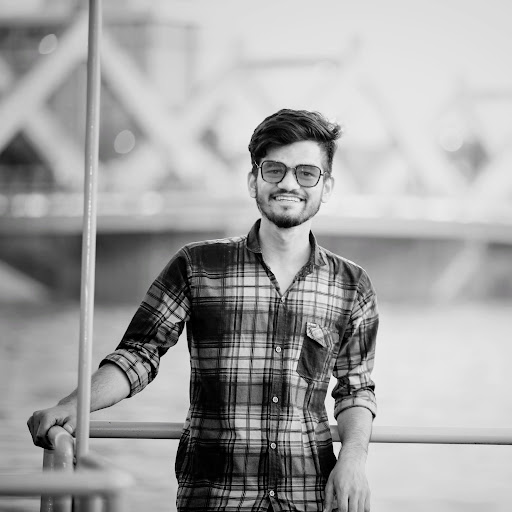 Riad Hasan