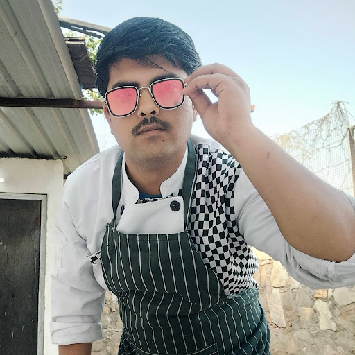 vipin pant Vipin Pant