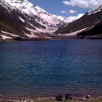 Azka nawaz