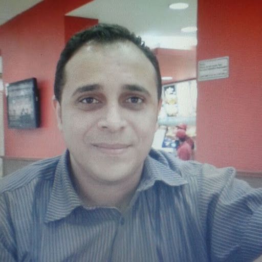 Daniel HELMY