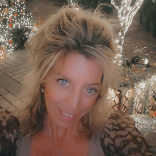 Julie Szykowny