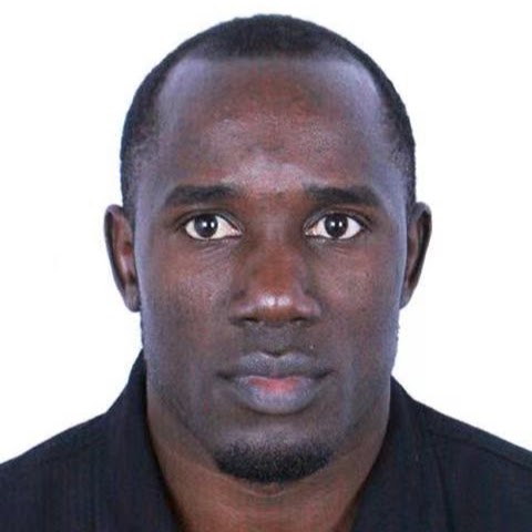 dennis chinamo