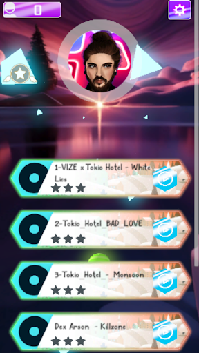 Tom Kaulitz tiles hop