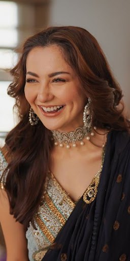 Hania Aamir Wallpapers