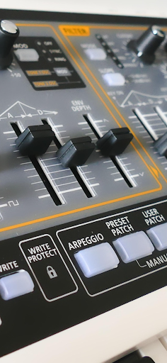 Synthesizer Sim Screenshot 1 - AppWisp.com