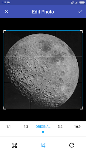 Nomao Minimalistic Camera Screen 3