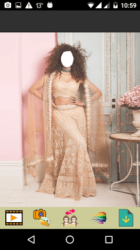 Friend Engagement Fashion Screen 3