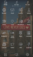screenshot of Paris wallpaper Signs of Love