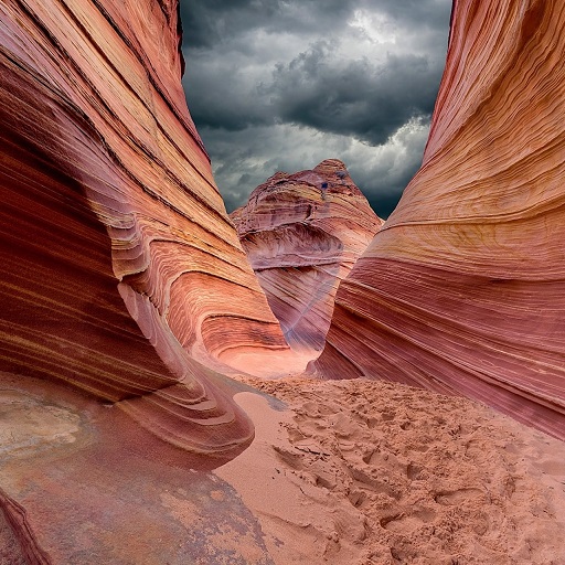Canyon Wallpaper HD logo