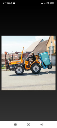 Sanu TractorVideo Mini Tractor