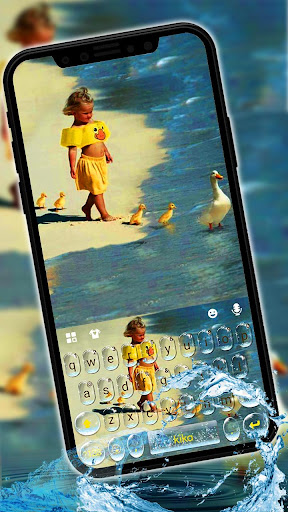 Android application Holiday Children Keyboard Them screenshort