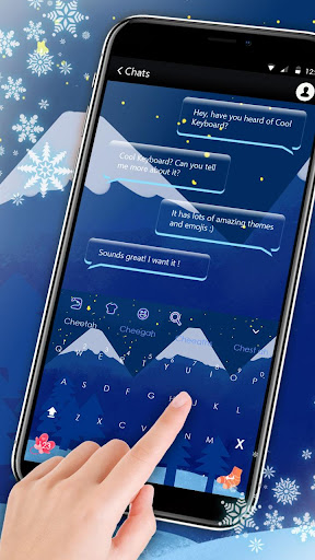 Live Snow Crystal Keyboard theme