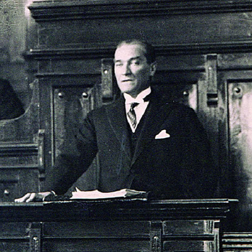 Atatürkün Sesinden