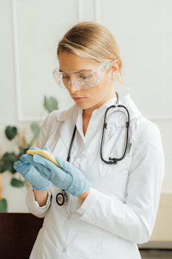 Disease & Drugs use Screen 3