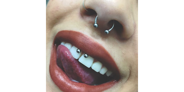 Barbell smiley piercing deals