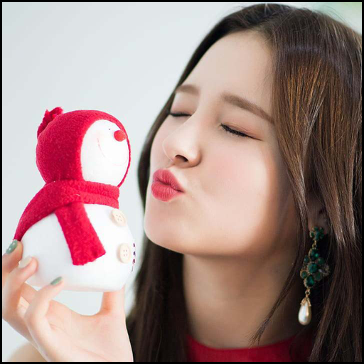 Nancy Momoland Wallpapers HD logo