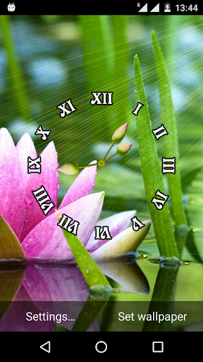 Lotus Clock Live Wallpaper Screen 3