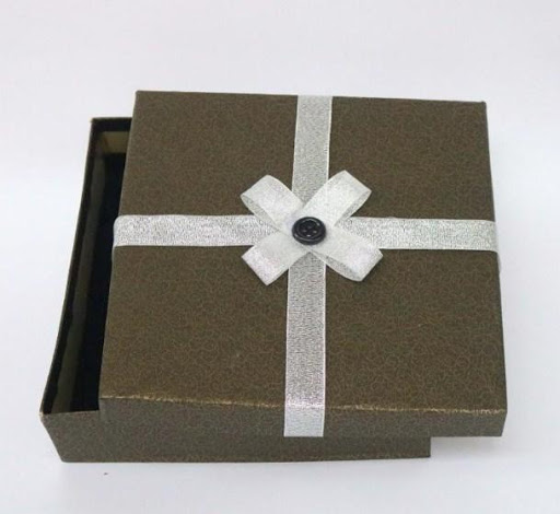 Gift Box Screen 3