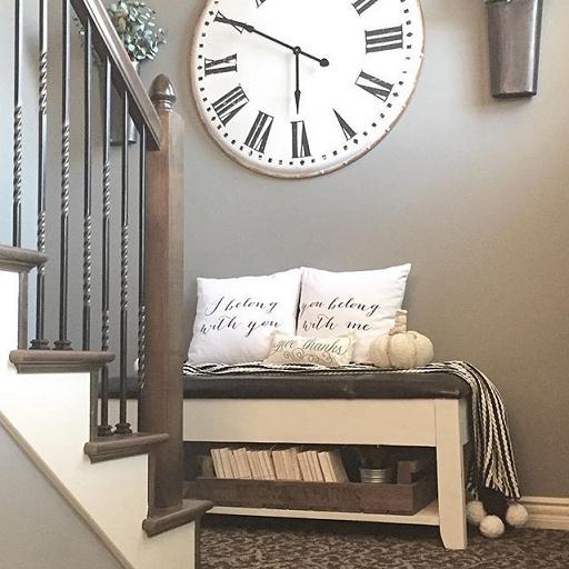 Hallway Decor logo