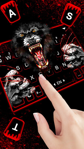 Fierce Wolf Claws Keyboard The Screen 2