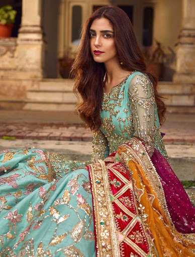 Android application Maya Ali Wallpapers HD screenshort