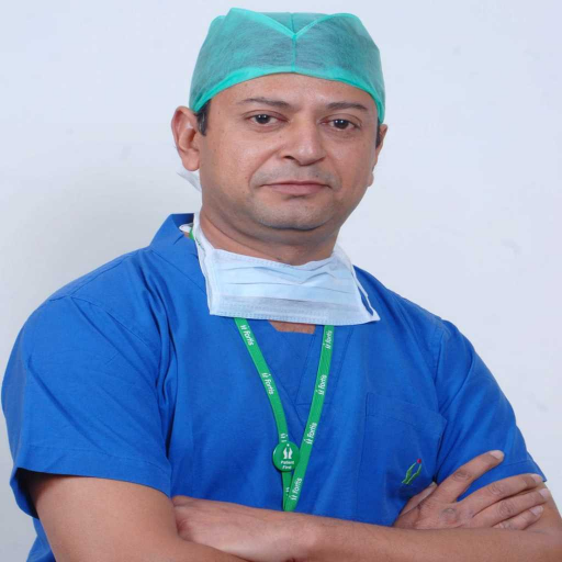 Dr.Richie Gupta logo