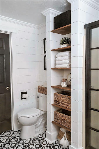 Farmhouse Bathroom Screen 2