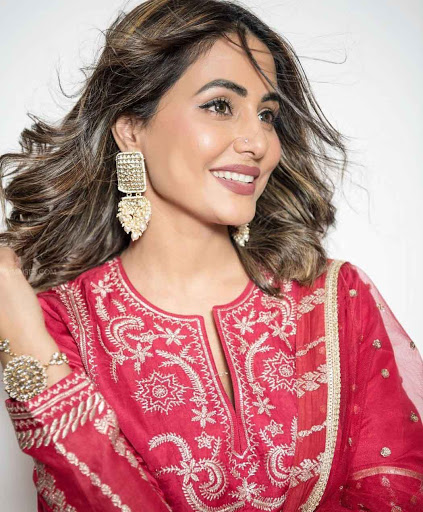 Hina Khan Wallpapers HD Screen 3
