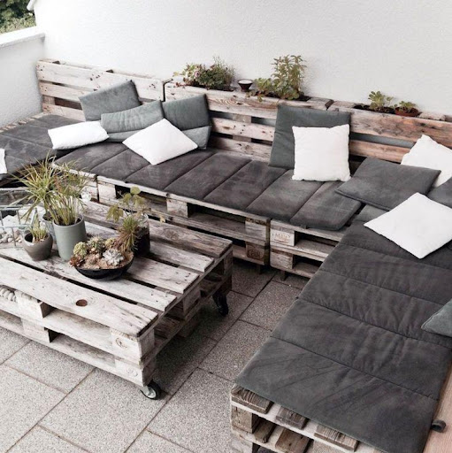 Screenshot of Garden Pallet Projects