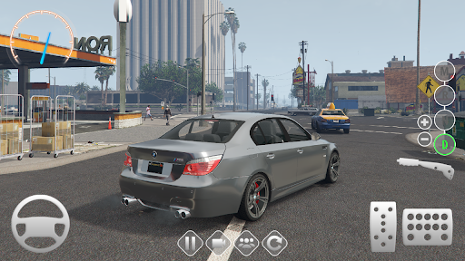 Ultimate Simulator M5 E60 Screen 2