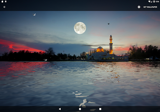 Moon Over Water Live Wallpaper - Personalization - apps