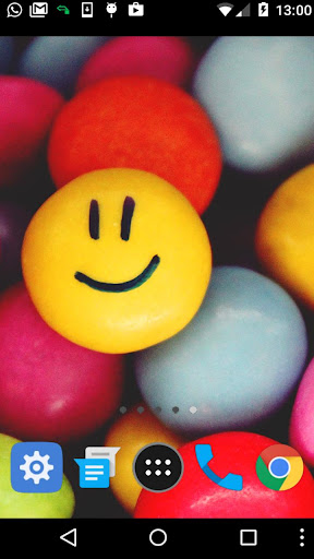 smiley face wallpaper Screen 2